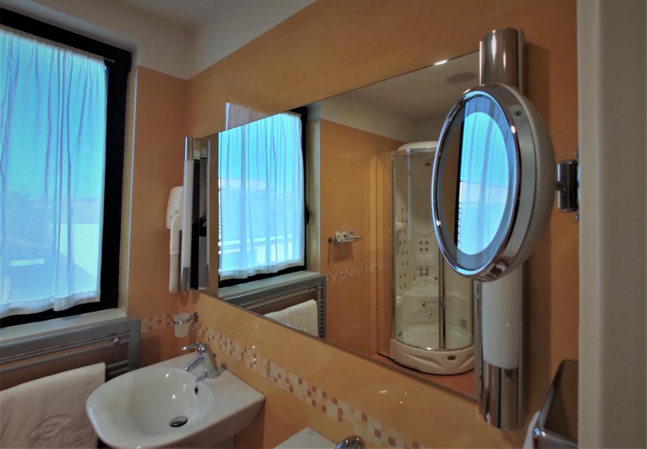 Hotel Guglielmotel Brembate